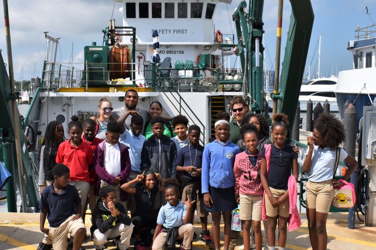 Pinellas County Students Tour the R/V Weatherbird II